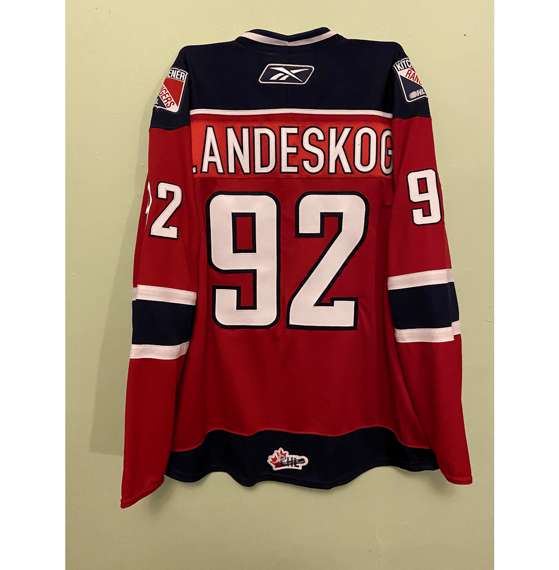 Landeskog hot sale alternate jersey